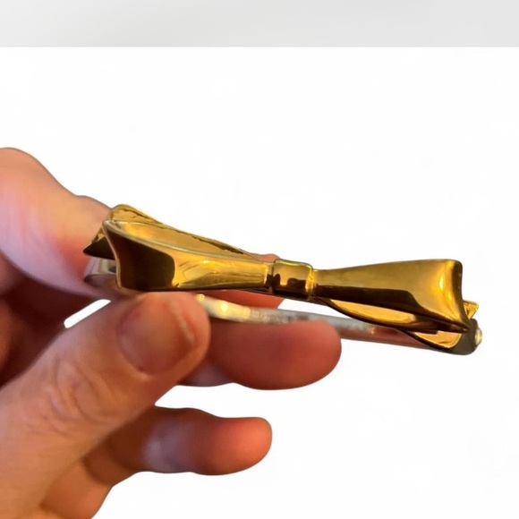 SALE 🛍️🛍️Kate Spade Silver Bracelet with Gold Bow - Picture 3 of 10